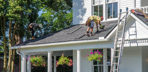 Best Flat Roof Repair Services  in Stanwood, WA